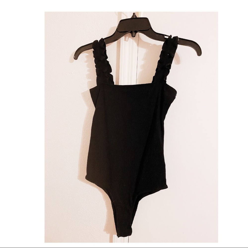 BlackWishlist Ribbed Highcut Bodysuit w/ snaps